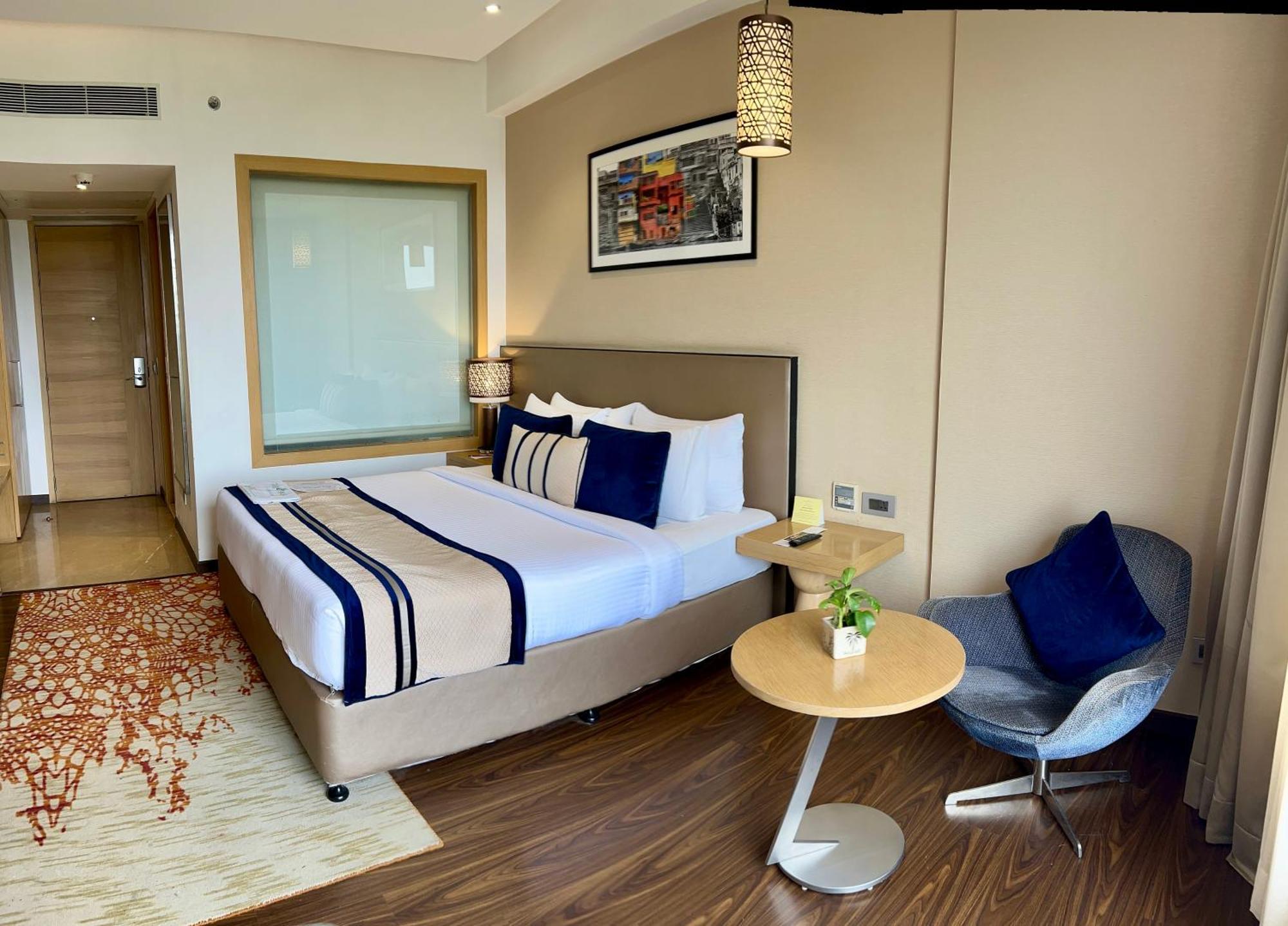 מלון ורנאסי The Fern Residency Sarnath מראה חיצוני תמונה