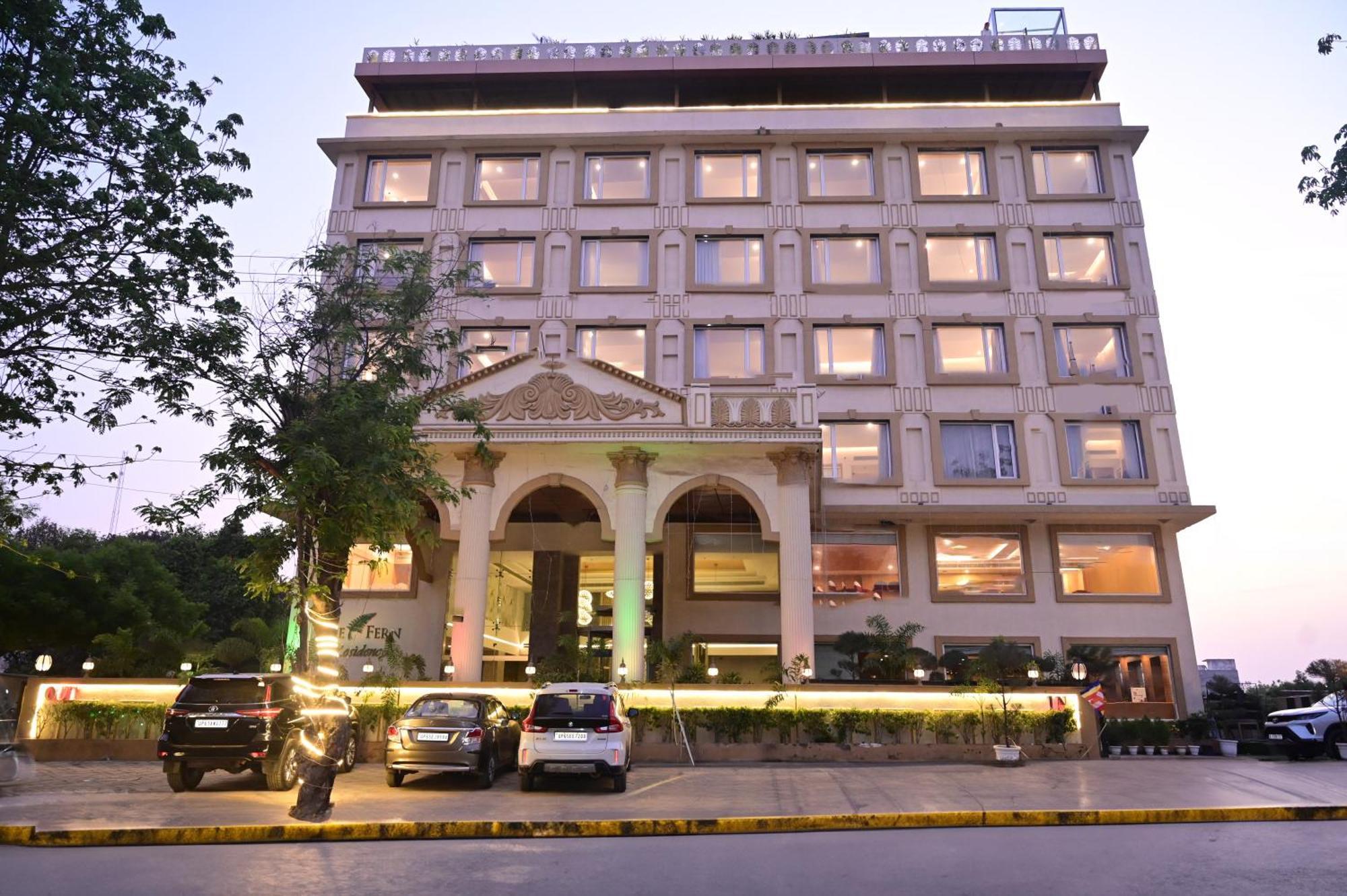 מלון ורנאסי The Fern Residency Sarnath מראה חיצוני תמונה